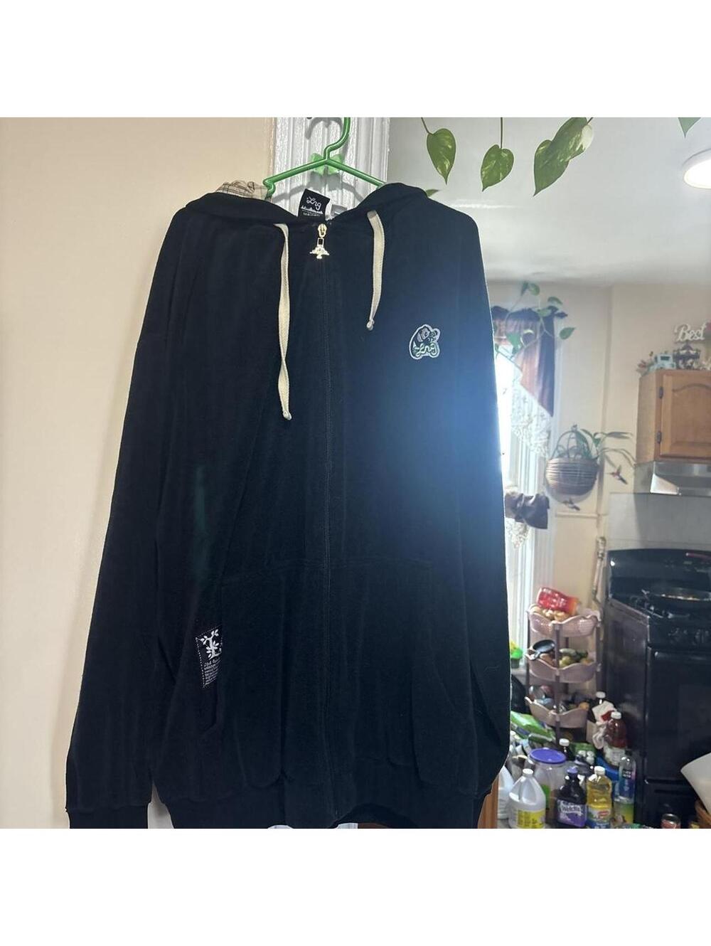 Men's Black Hoody